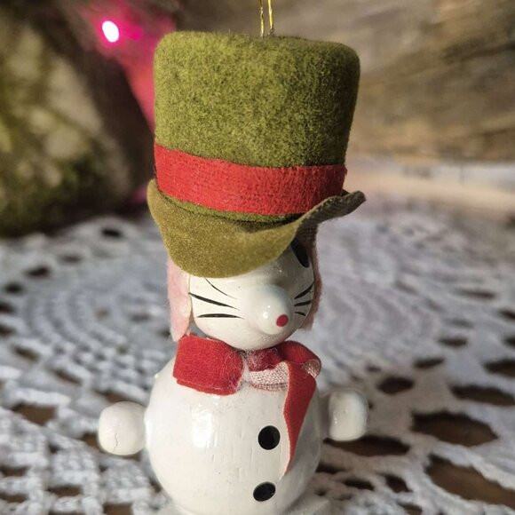 🎄Vintage set of 2 Wooden White Mice with Hat & Golden Glasses - Picture 8 of 8